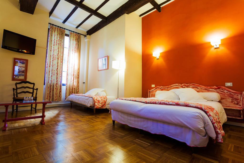 Auberge Du Pont Romain Соммьер Номер фото